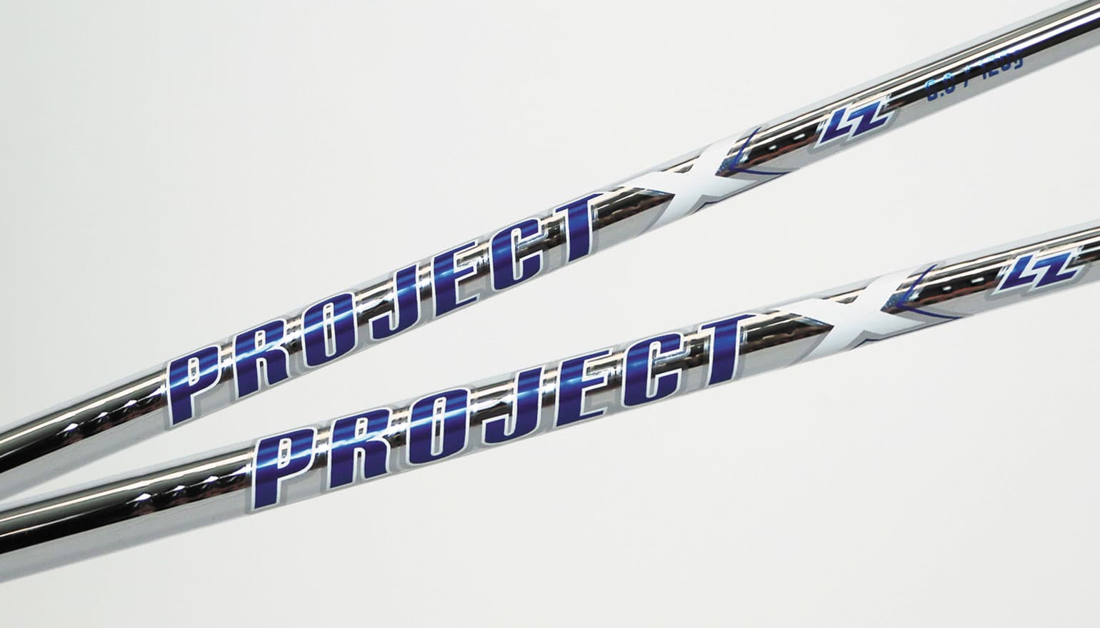 PROJECT X LZの中間部と製品ロゴ