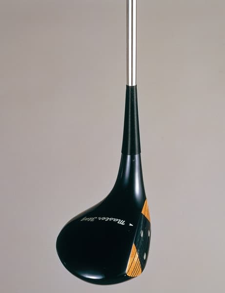 1958年登場、MIZUNO マスターフラッグのドライバー実物写真。1959年の時代を振り返るアイコン。