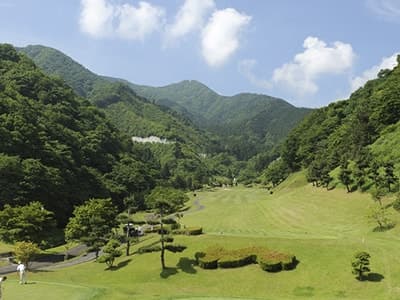 桜ヒルズゴルフクラブ（旧：秋山カントリークラブ） コース写真 1