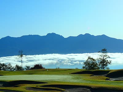 中央道晴ヶ峰カントリー倶楽部 コース写真 1