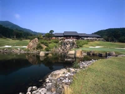 石岡ウエストカントリークラブ（旧：石岡ゴルフ倶楽部ウエストコース） コース写真 1