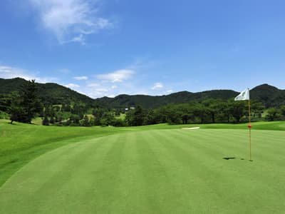足利城ゴルフ倶楽部 コース写真 1